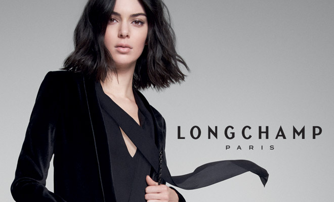 La maison de prestige Longchamp a annoncé, en avril 2018, sa collaboration avec le top model le mieux payé de l’année sur son compte Instagram.