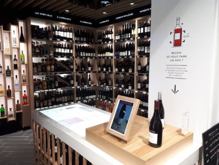 Le patron d'une startup qui a inventé la cave interactive du nouveau concept store de Casino explique comment vendre du vin aux millennials