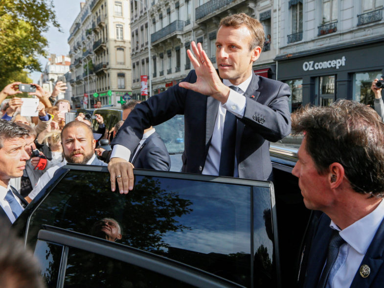 Les fonctionnaires français ont organisé 140 manifestations en même temps pour freiner les projets d'Emmanuel Macron