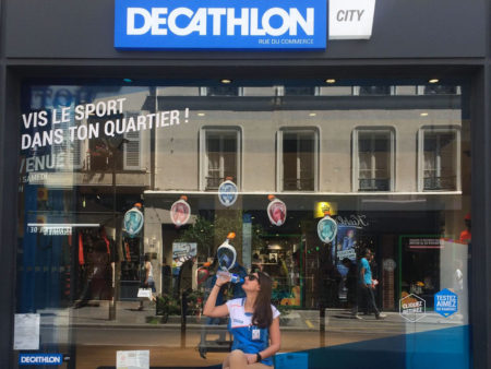 Il y a une pénurie de maillots de football chez Decathlon — et c'est le fruit d'une stratégie assumée