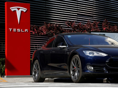 Le fournisseur exclusif de batteries de Tesla suspend sa collaboration avec une entreprise canadienne qui lui fournit du cobalt — voici pourquoi