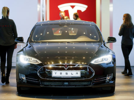 L'Allemagne demande à des centaines de propriétaires de Tesla de rembourser une subvention de 4000€