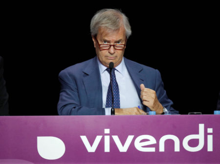 Vincent Bolloré dépense 1,3Mds€ dans Vivendi pour être plus puissant — et dit à ses salariés 'de ne pas avoir peur'