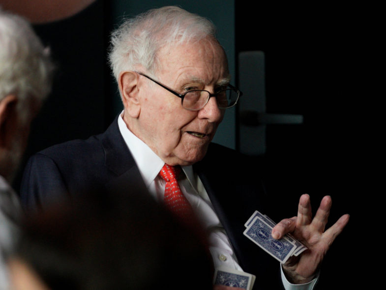 Warren Buffett compare le bitcoin à de la 'mort-aux-rats'