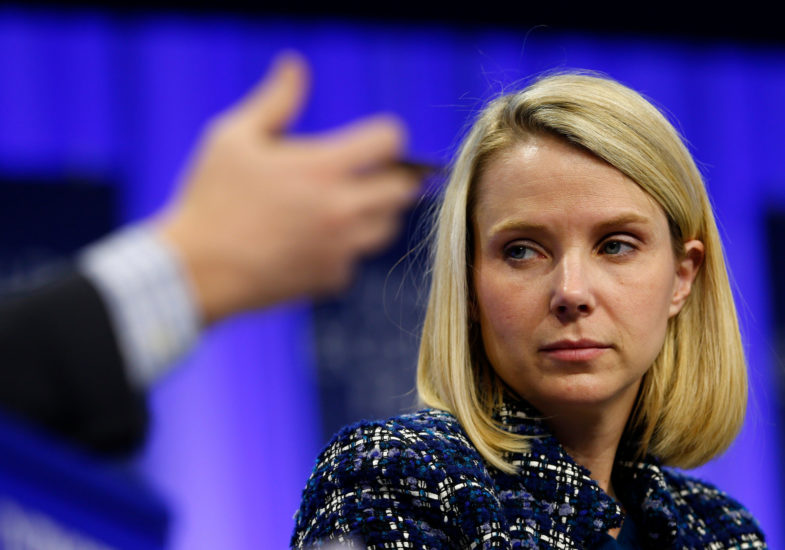 Marissa Mayer reproche aux investisseurs activistes d'avoir fait perdre à Yahoo des dizaines de milliards de dollars en vendant des parts dans Alibaba