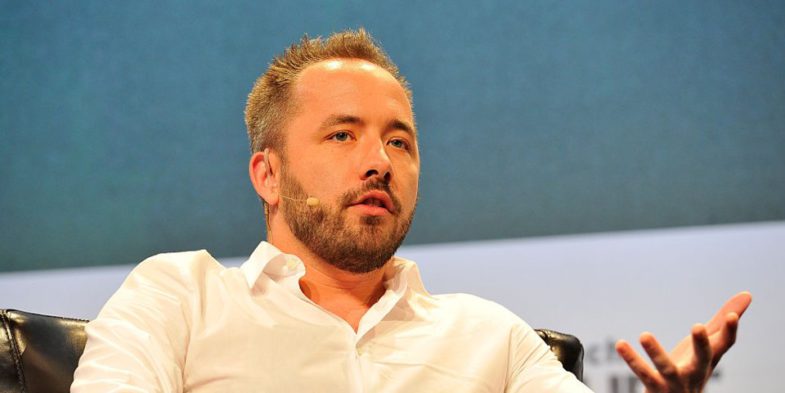 Dropbox chute en bourse malgré l'annonce de résultats supérieurs aux attentes de Wall Street pour sa première publication trimestrielle