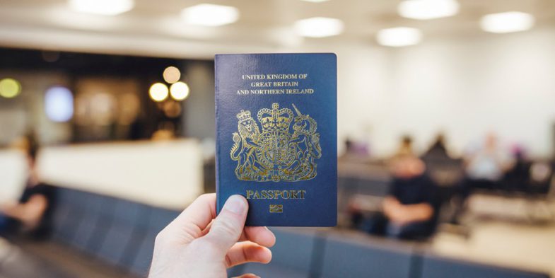 Un rival britannique de Gemalto conteste le contrat de 562M€ remporté par l'entreprise française pour la fabrication des passeports du Royaume-Uni après le Brexit