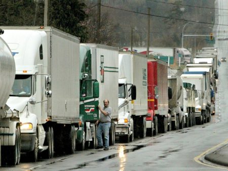 La région Hauts-de-France risque de se faire 'distancer par d’autres' après le Brexit à cause d'un problème de camions